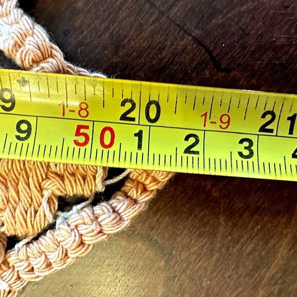 Vintage Crochet Lace Table Topper Floral Center 20in Intricate Dresser Scarf - Picture 9 of 10